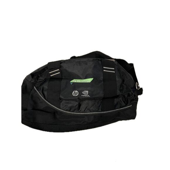 Ogio Half Dome Duffel Bag 16"x8"x8" - Picture 2 of 6